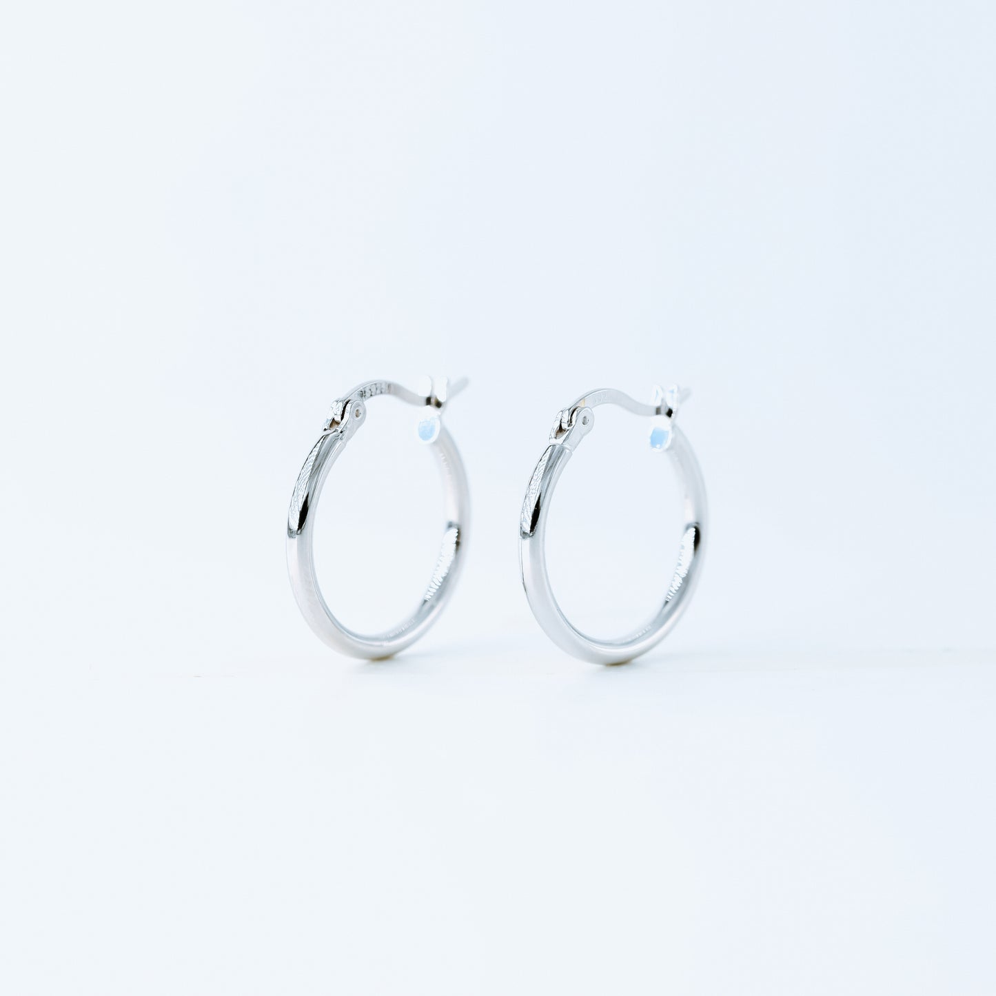 Simple Round Hoop Earrings, Huggies, Gold, Silver BYSDMJEWELS