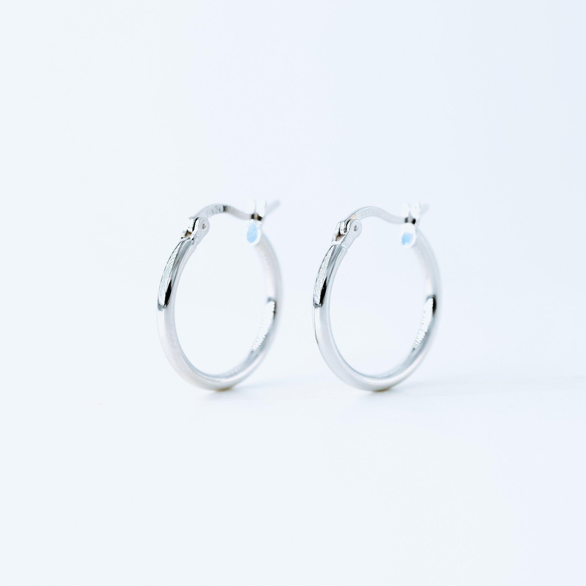 Simple Round Hoop Earrings, Huggies, Gold, Silver BYSDMJEWELS