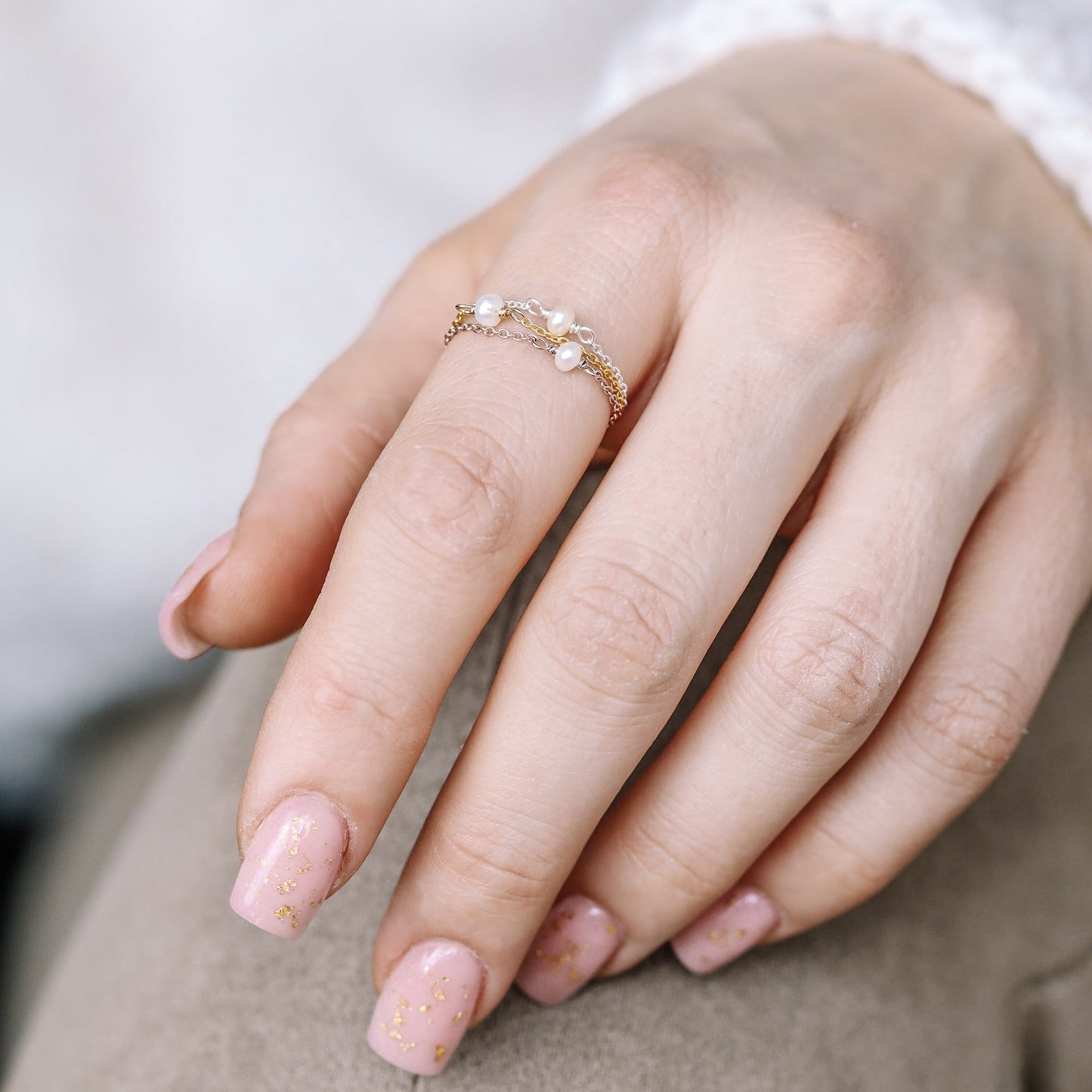 Tiny Pearl Chain Ring Simple Delicate Ring Dainty 18k gold plated Ring Thin Stack Chain Ring Minimalist Chain Ring Freshwater Pearl Ring