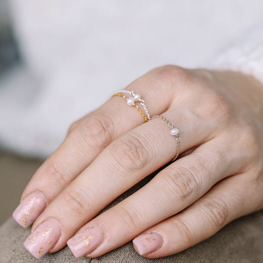 Tiny Pearl Chain Ring Simple Delicate Ring Dainty 18k gold plated Ring Thin Stack Chain Ring Minimalist Chain Ring Freshwater Pearl Ring