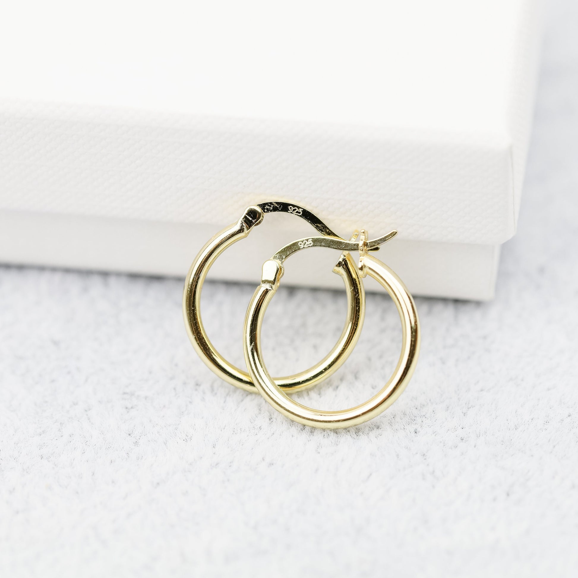 Simple Round Hoop Earrings, Huggies, Gold, Silver BYSDMJEWELS
